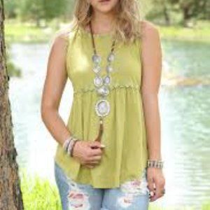 Lg ladies green lime tank top, by cruel denim, new never worn